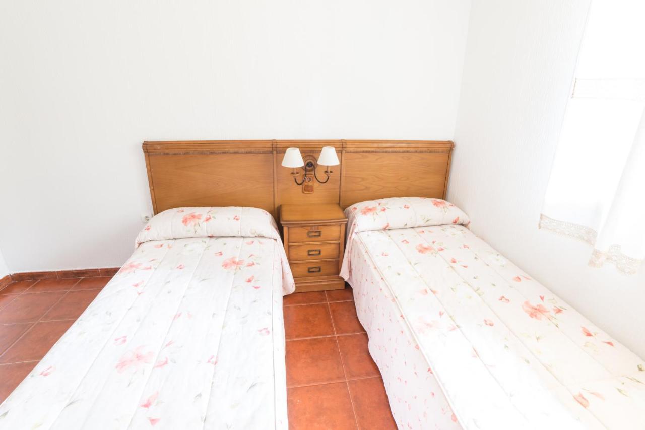 Apartamentos Rurales El Colvillo Trillo Eksteriør billede