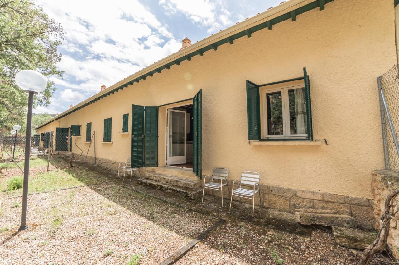 Apartamentos Rurales El Colvillo Trillo Eksteriør billede