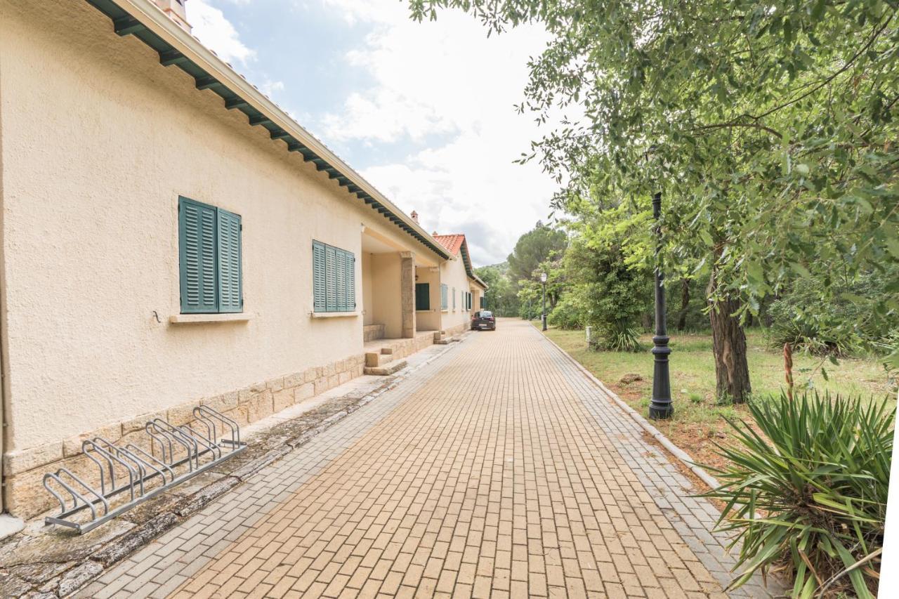 Apartamentos Rurales El Colvillo Trillo Eksteriør billede
