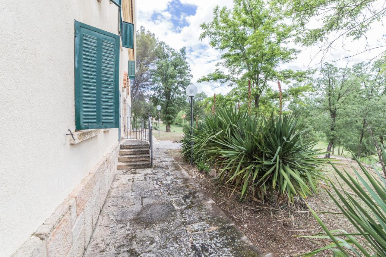 Apartamentos Rurales El Colvillo Trillo Eksteriør billede